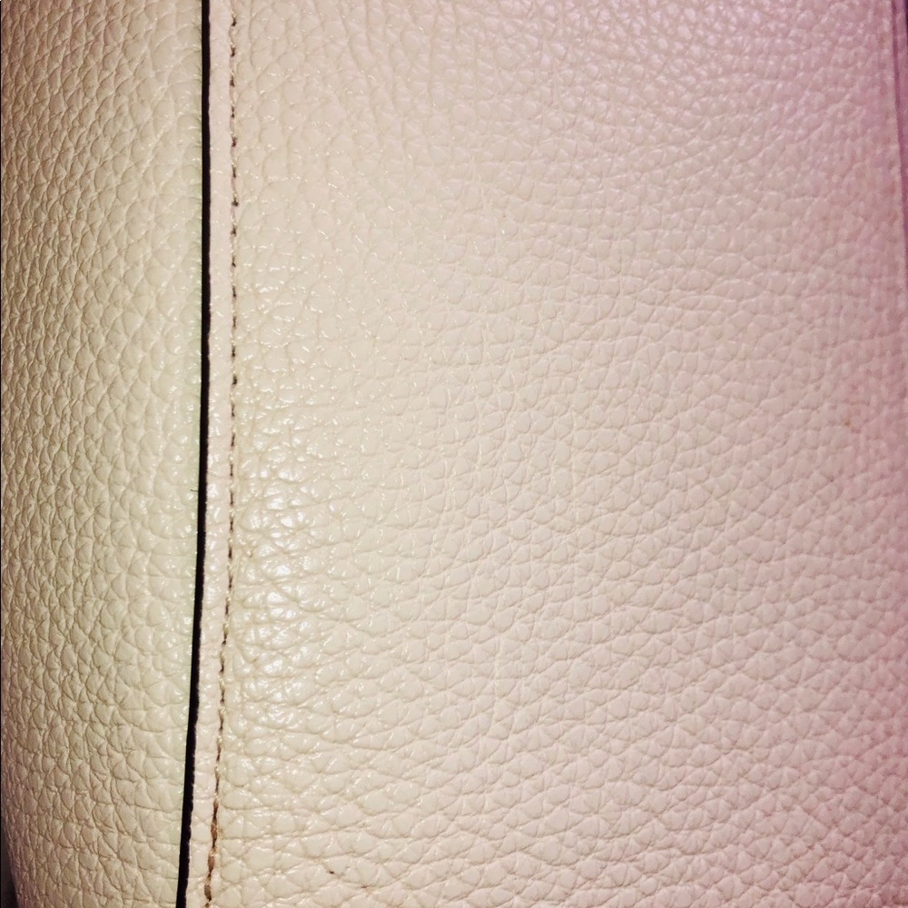 Handbag - Picture 7 of 8